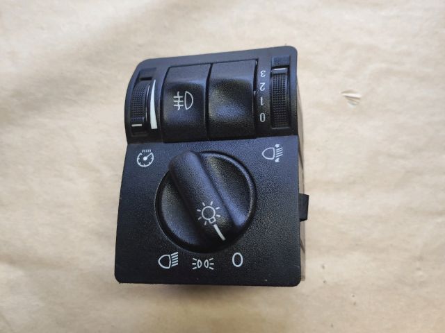 bontott SUZUKI IGNIS II Világítás Kapcsoló