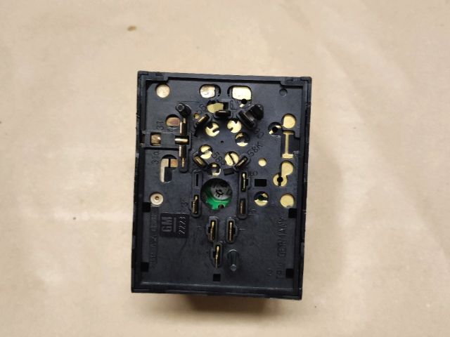 bontott SUZUKI IGNIS II Világítás Kapcsoló