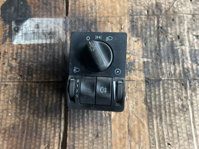 bontott SUZUKI IGNIS II Világítás Kapcsoló