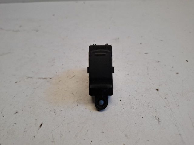 bontott SUZUKI IGNIS III Bal hátsó Ablakemelő Kapcsoló