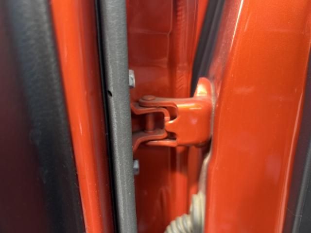 bontott SUZUKI IGNIS III Bal hátsó Felső Zsanér