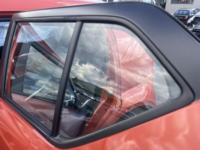 bontott SUZUKI IGNIS III Bal hátsó Fixüveg (Ajtóban)