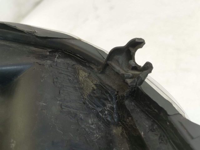 bontott SUZUKI IGNIS III Bal Ledes Fényszóró