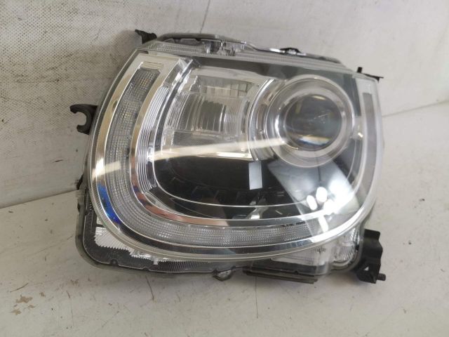 bontott SUZUKI IGNIS III Bal Ledes Fényszóró