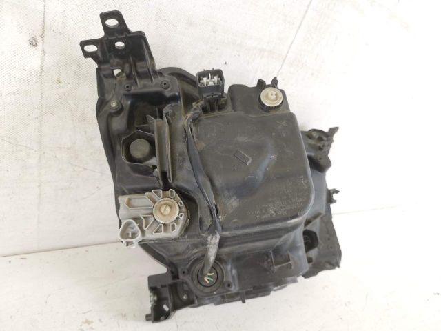 bontott SUZUKI IGNIS III Bal Ledes Fényszóró