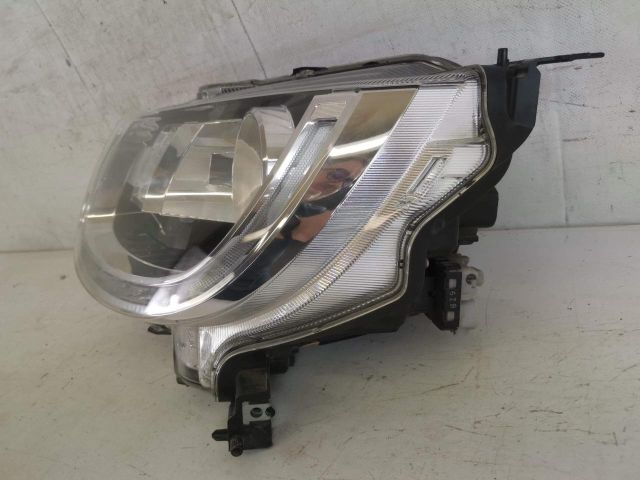 bontott SUZUKI IGNIS III Bal Ledes Fényszóró