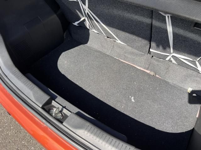 bontott SUZUKI IGNIS III Csomagtér Kárpit