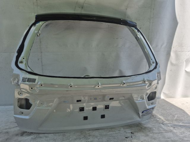 bontott SUZUKI IGNIS III Csomagtérajtó (Üres lemez)