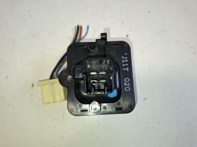 bontott SUZUKI IGNIS III Előtét Ellenállás Fűtőmotor