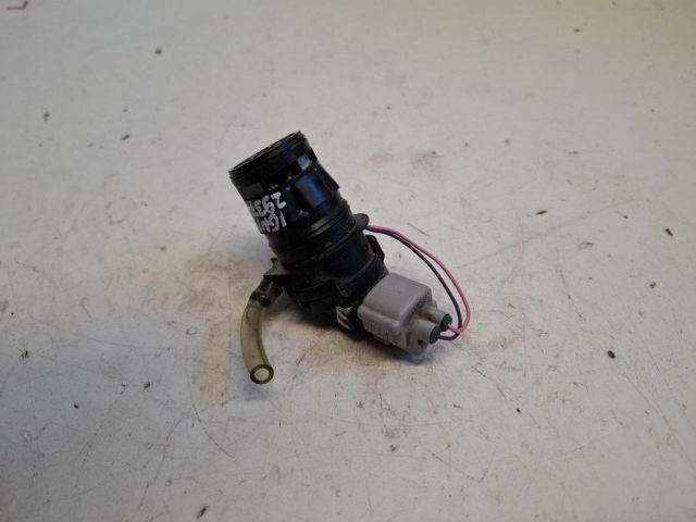 bontott SUZUKI IGNIS III Első Ablakmosó Szivattyú