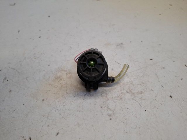 bontott SUZUKI IGNIS III Első Ablakmosó Szivattyú