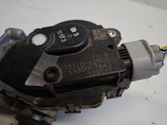 bontott SUZUKI IGNIS III Első Ablaktörlő Motor