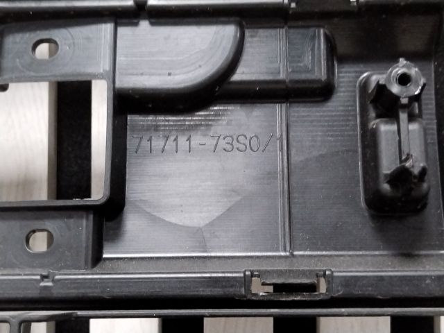 bontott SUZUKI IGNIS III Első Lökhárító (Üresen)