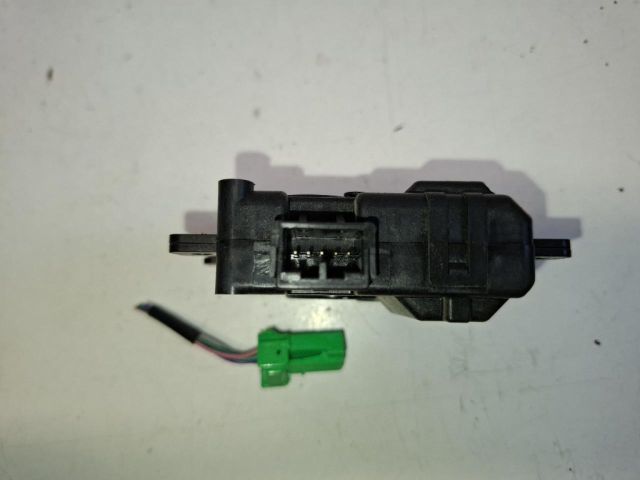 bontott SUZUKI IGNIS III Fűtés Állító Motor