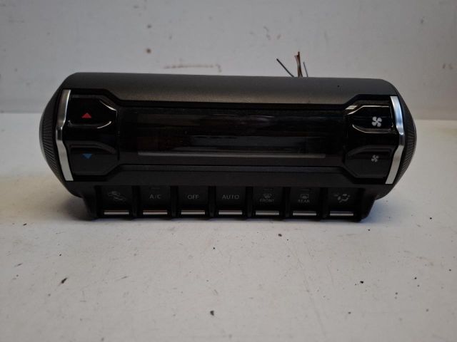 bontott SUZUKI IGNIS III Fűtéskapcsoló