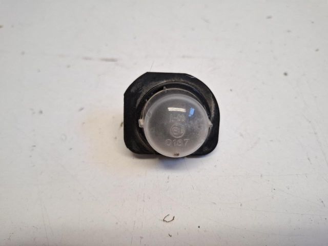 bontott SUZUKI IGNIS III Hátsó Rendszámtábla Világítás