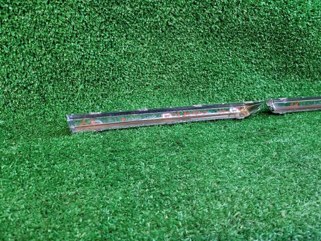 bontott SUZUKI IGNIS III Hűtőrács