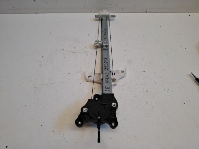 bontott SUZUKI IGNIS III Jobb első Ablakemelő Szerkezet (Elektromos)