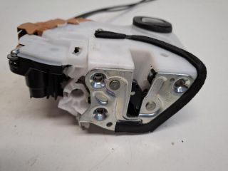 bontott SUZUKI IGNIS III Jobb első Ajtózár