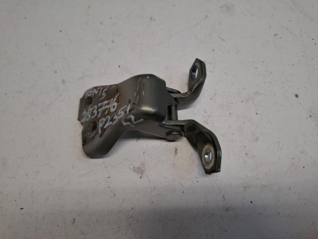 bontott SUZUKI IGNIS III Jobb első Alsó Zsanér