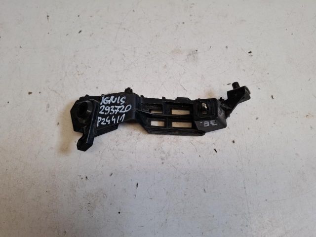 bontott SUZUKI IGNIS III Jobb első Oldal Lökhárító Tartó (Műanyag)