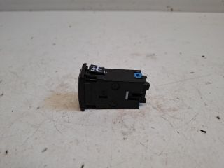 bontott SUZUKI IGNIS III Jobb első Ülésfűtés Kapcsoló