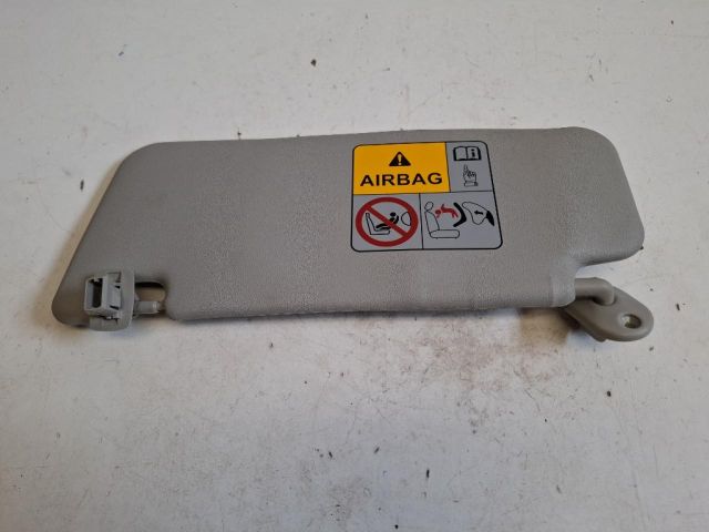 bontott SUZUKI IGNIS III Jobb Napellenző