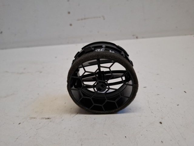 bontott SUZUKI IGNIS III Jobb Szellőző