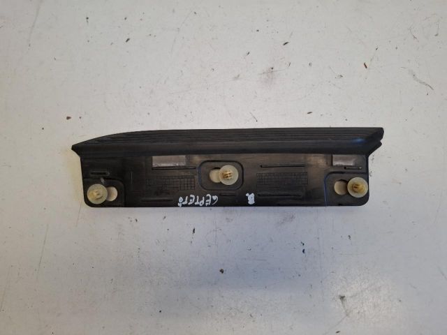 bontott SUZUKI IGNIS III Motorháztető Díszléc Bal