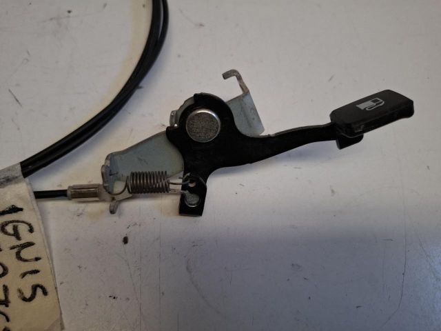 bontott SUZUKI IGNIS III Tankajtó Nyitó Kar / Gomb