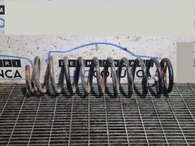 bontott SUZUKI JIMNY Első Rugó