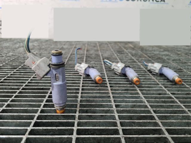 bontott SUZUKI JIMNY Porlasztó (1 db)