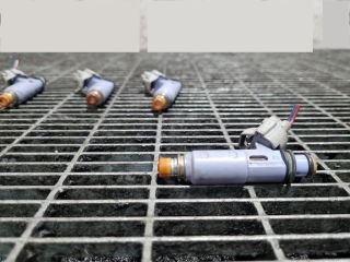 bontott SUZUKI JIMNY Porlasztó (1 db)