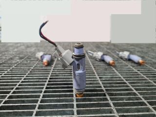 bontott SUZUKI JIMNY Porlasztó (1 db)