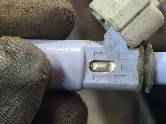 bontott SUZUKI JIMNY Porlasztó (1 db)