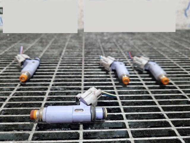 bontott SUZUKI JIMNY Porlasztó (1 db)