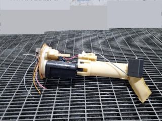 bontott SUZUKI JIMNY Üzemanyag Szivattyú