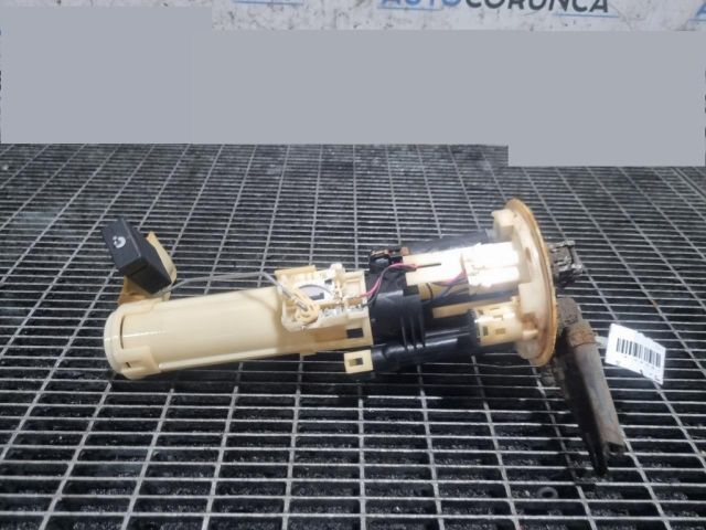 bontott SUZUKI JIMNY Üzemanyag Szivattyú