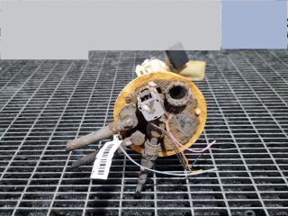 bontott SUZUKI JIMNY Üzemanyag Szivattyú