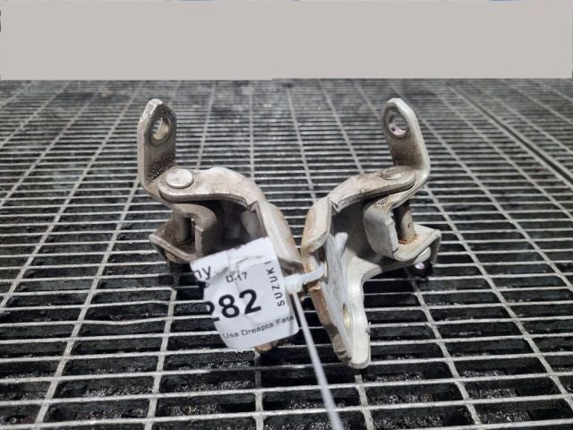 bontott SUZUKI JIMNY Ajtó Zsanér (Pozíciófüggetlen)