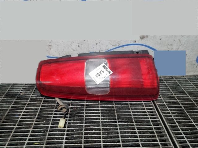 bontott SUZUKI JIMNY Bal Hátsó Lámpa