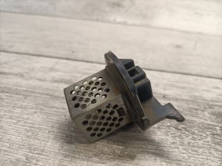 bontott SUZUKI JIMNY Előtét Ellenállás Fűtőmotor