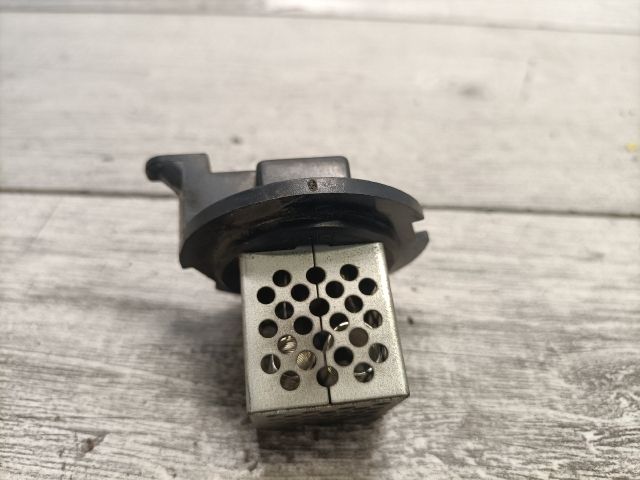 bontott SUZUKI JIMNY Előtét Ellenállás Fűtőmotor