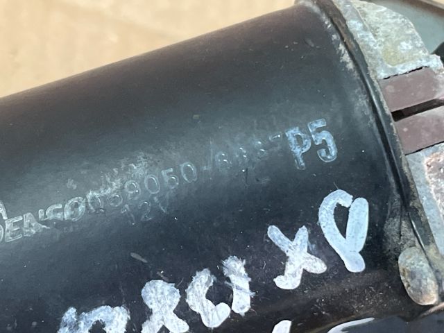 bontott SUZUKI JIMNY Első Ablaktörlő Motor