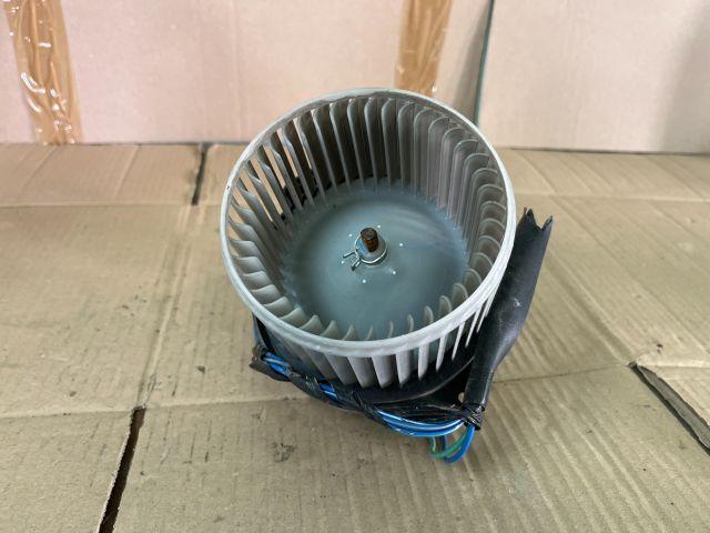 bontott SUZUKI JIMNY Fűtőmotor (Klímás)