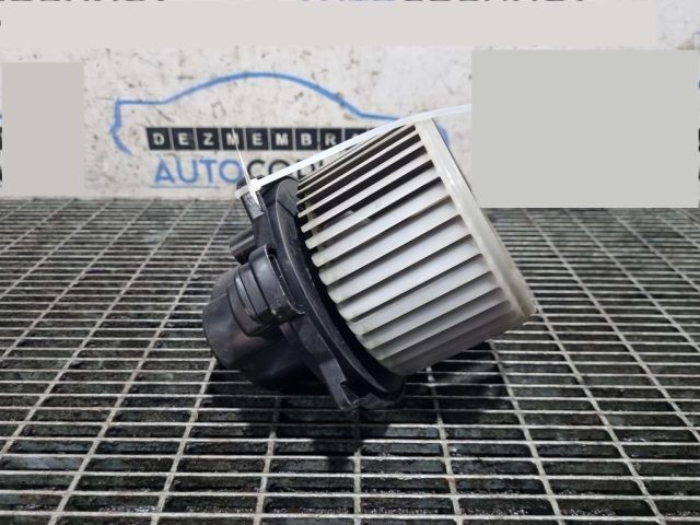 bontott SUZUKI JIMNY Fűtőmotor (Klímás)