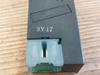 bontott SUZUKI JIMNY Hátsó Ködzárófény Kapcsoló