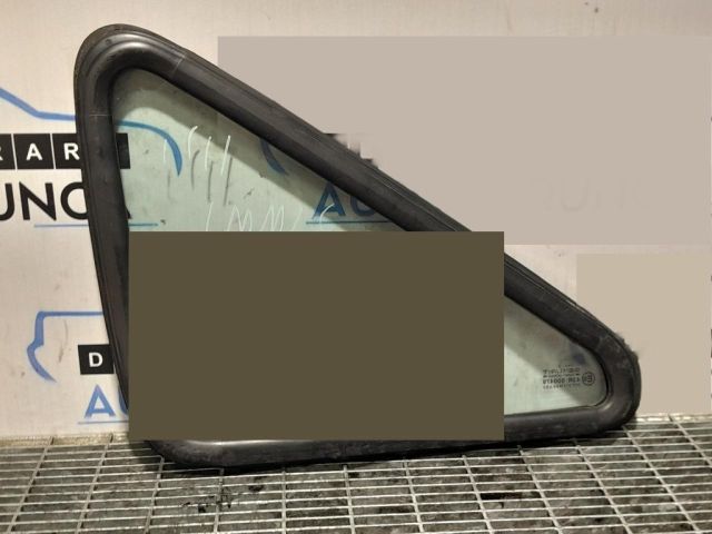 bontott SUZUKI JIMNY Jobb C Oszlop Oldalablak Üveg