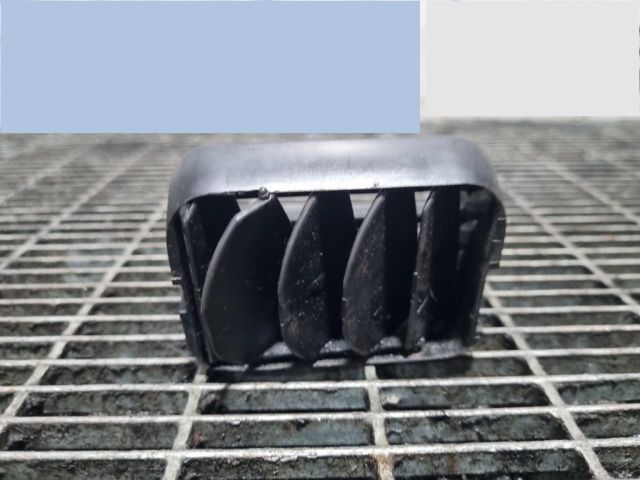 bontott SUZUKI JIMNY Jobb Szellőző