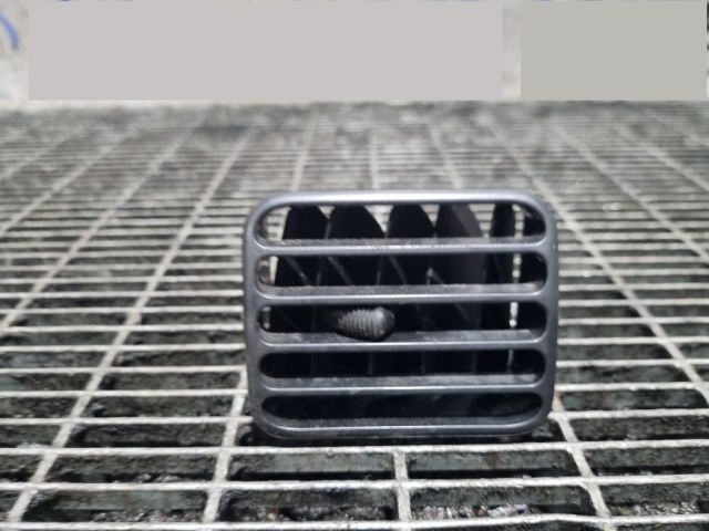 bontott SUZUKI JIMNY Jobb Szellőző